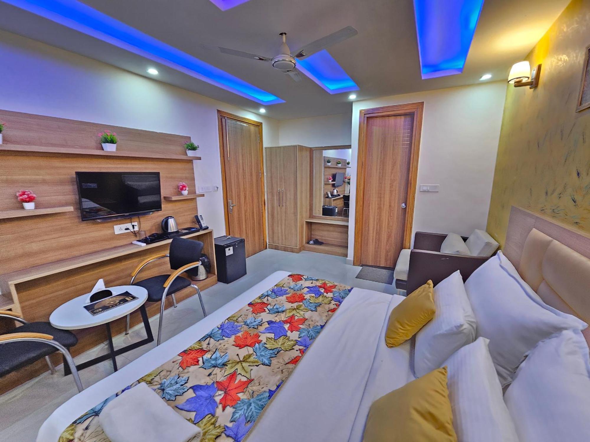 Hotel Gross Inn Near Igi Airport New Delhi Exterior photo